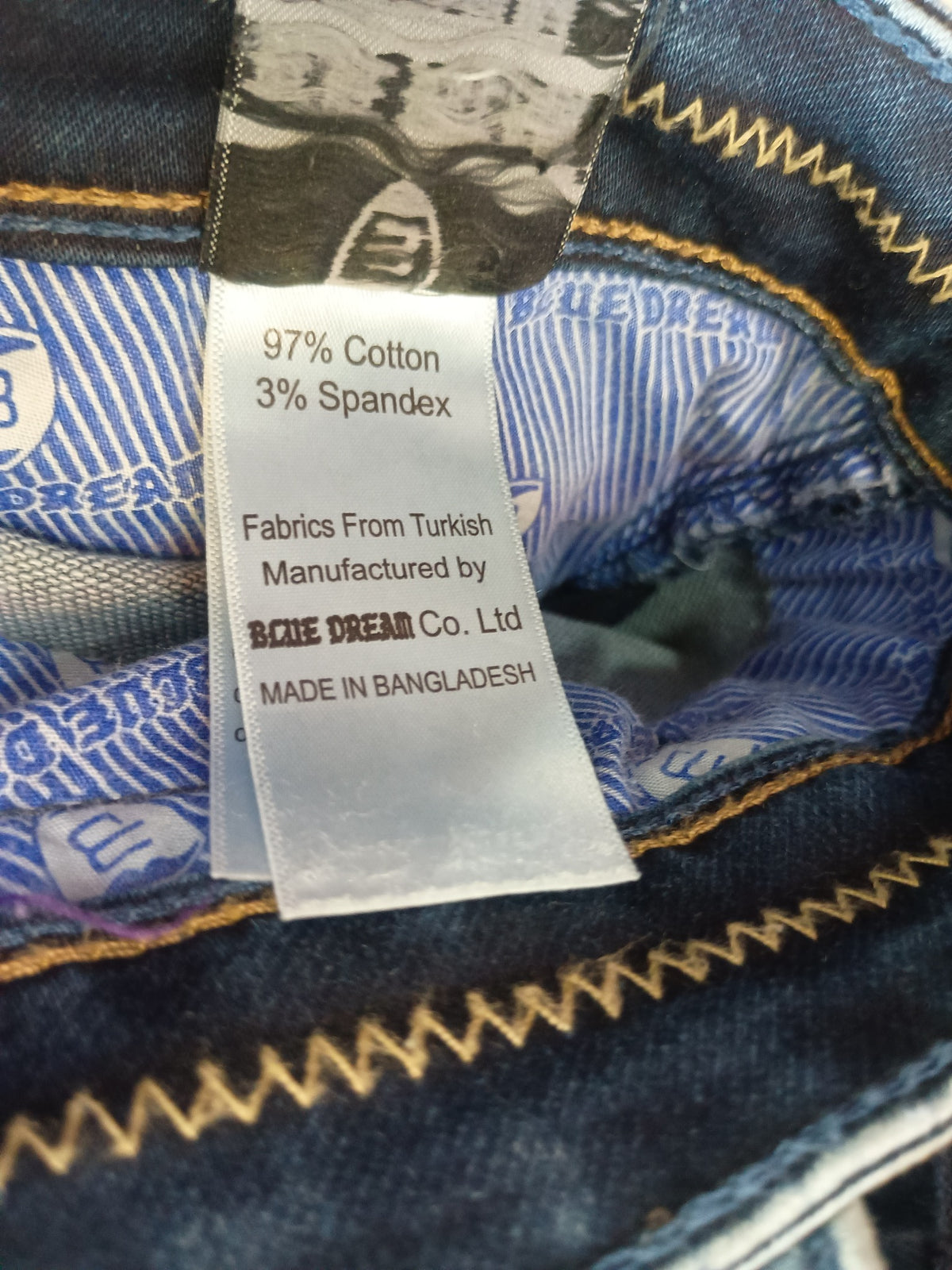 BLUE DREAM jeans fabric label 97 percent cotton 3 percent spandex